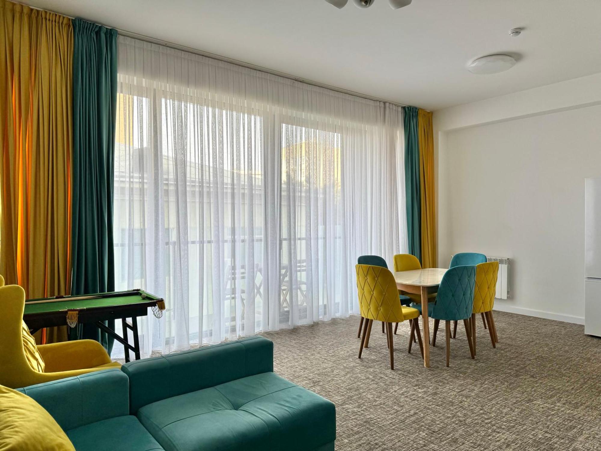 Full Comfort Apartment At Chavchavadze Tbilisi Exterior photo