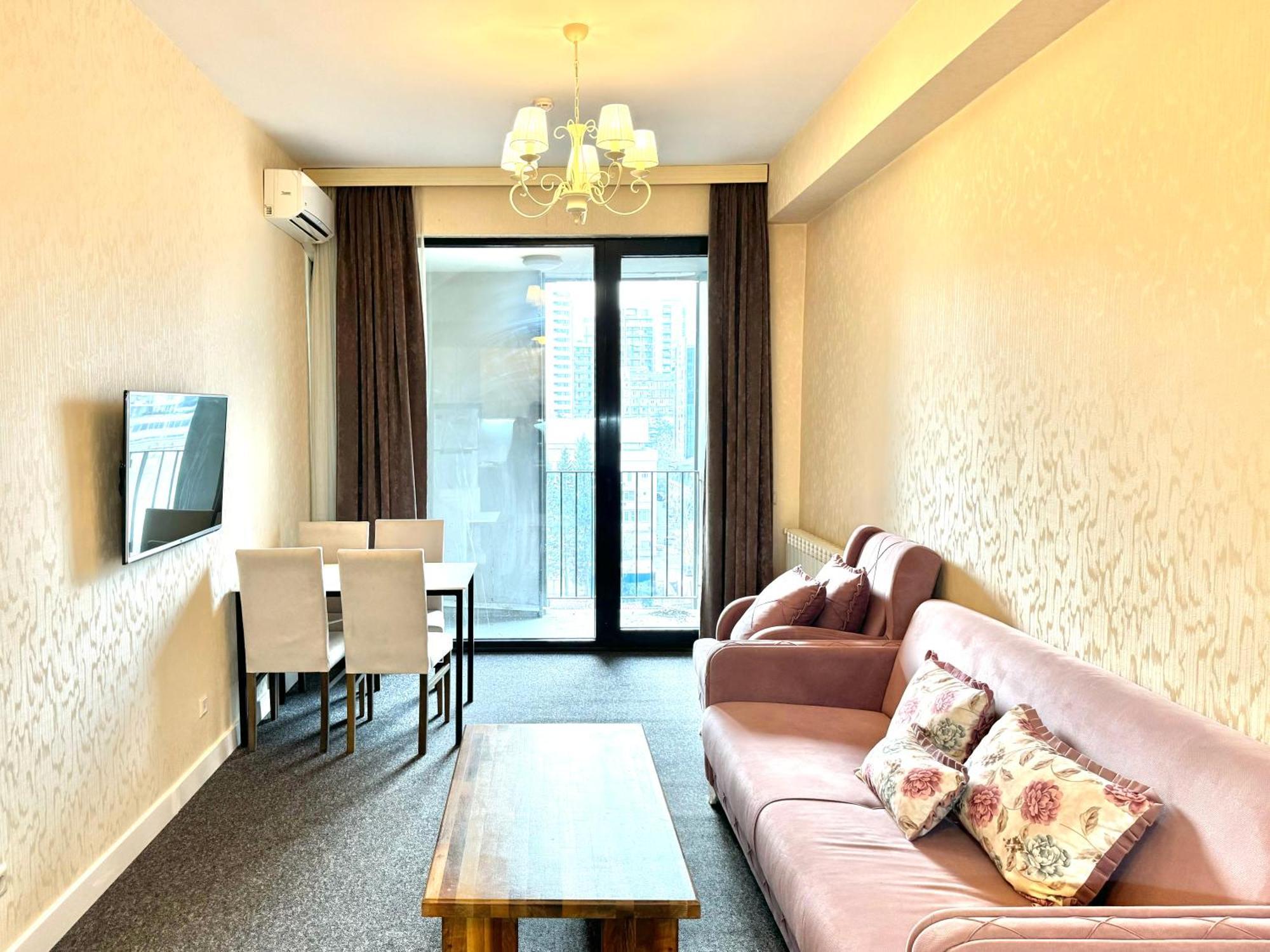 Full Comfort Apartment At Chavchavadze Tbilisi Exterior photo